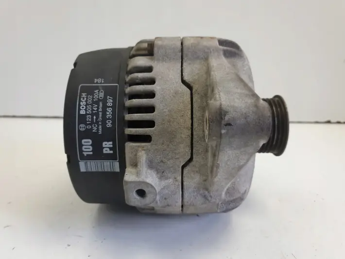 Opel Vectra B 1.8 16V ALTERNATOR 0123505002