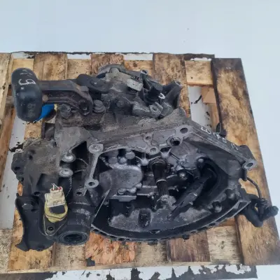 Peugeot 206 1.4 8V SKRZYNIA BIEGÓW 20CF15 manual MANUALNA