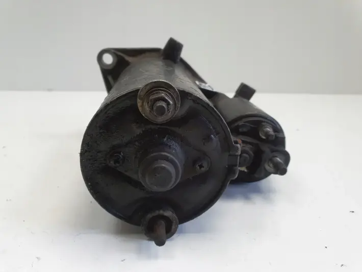 Opel Astra II G 2.2 DTI ROZRUSZNIK 0001109015 bosch