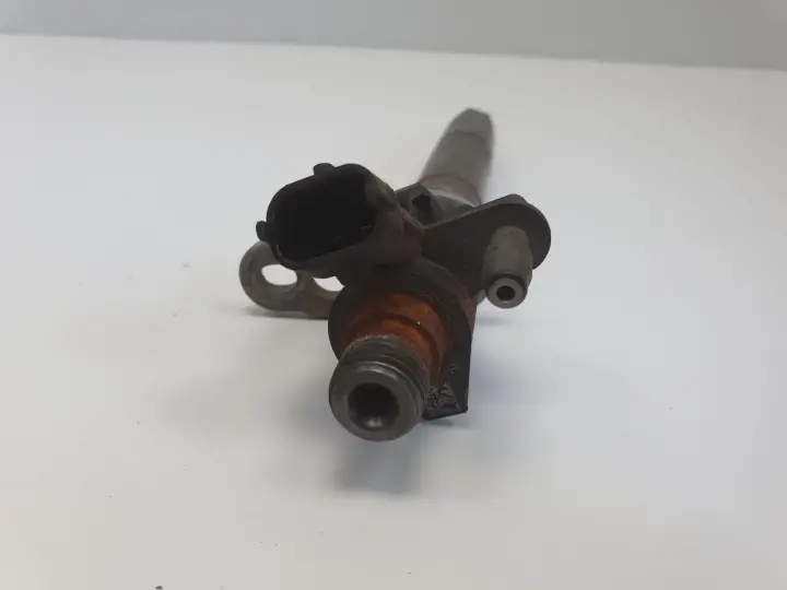 Volvo S60 II V60 II 2.0 D3 WTRYSKIWACZ wtrysk 0445116046