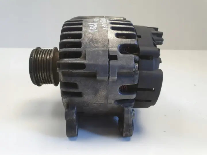 Skoda Fabia II 1.6 TDI ALTERNATOR Valeo 06F903023C 140A