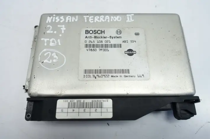 Nissan Terrano II STEROWNIK ABS moduł 0265108021