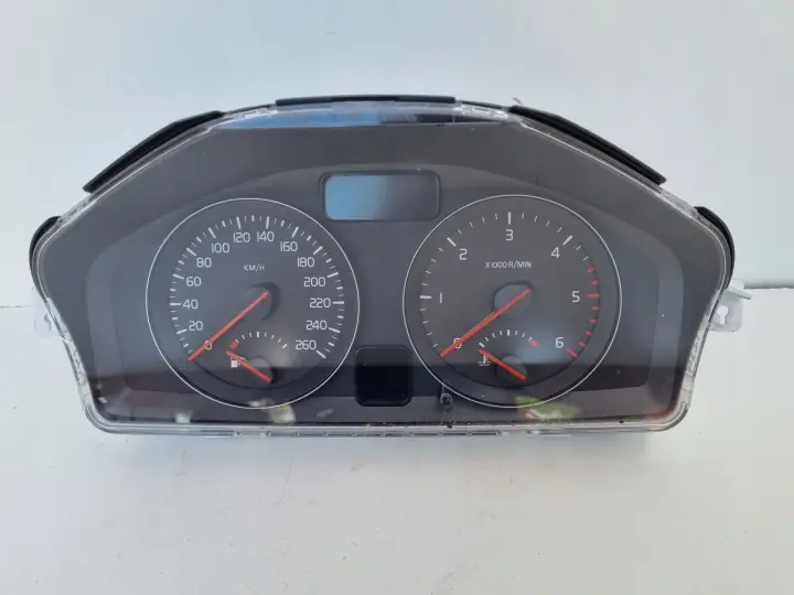 Volvo V50 S40 II 1.6 D LICZNIK ZEGARY Europa 31296228 36002714