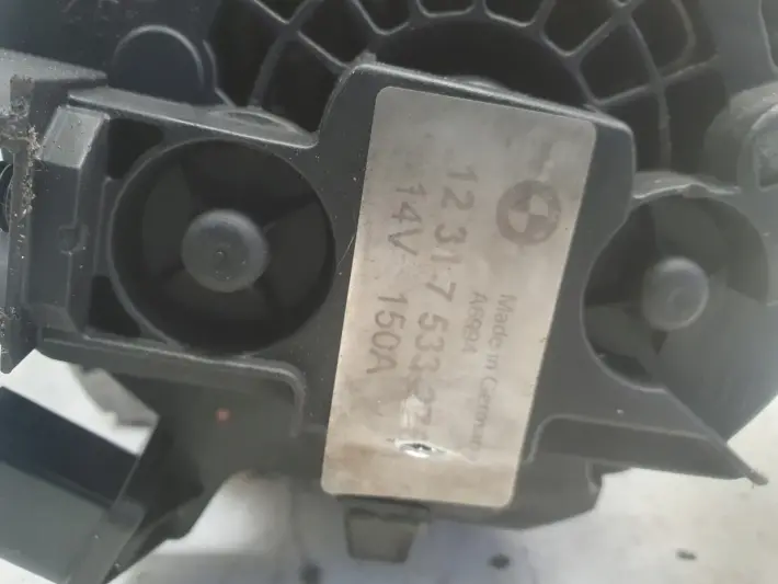 BMW E46 2.0 i ALTERNATOR