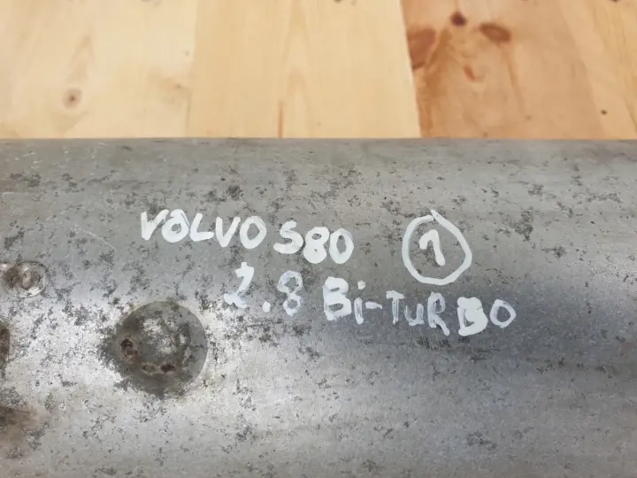 Volvo S80 2.8 T6 BITURBO BI TURBO TŁUMIK ŚRODKOWY