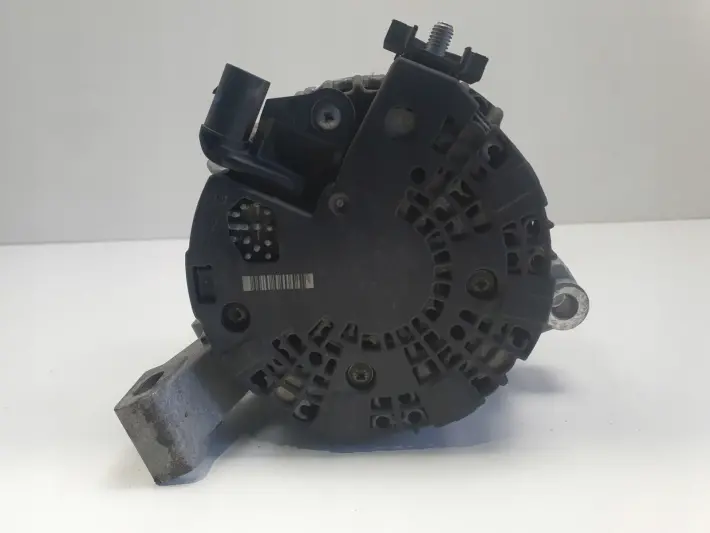 Volvo XC60 V60 S60 II 2.4 D5 ALTERNATOR bosch 31285627 0125711002 150A