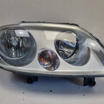 VW Touran Caddy III 03-10r PRZEDNIA LAMPA PRAWA prawy przód ANGLIK