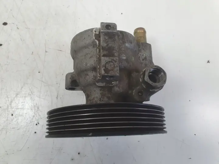 Volvo S40 V40 1.9 DCI POMPA WSPOMAGANIA 8200071050