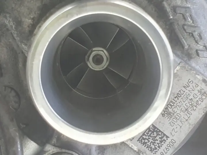 Fiat Punto 0.9 T TwinAir TURBOSPRĘŻARKA 49373-03012