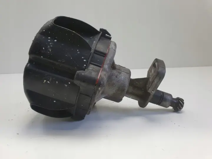 Mercedes W126 C126 5.6 V8 560 SEC APARAT ZAPŁONOWY 0031583401 0237505003