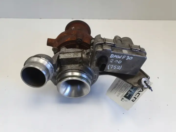 BMW F30 F31 2.0 D TURBOSPRĘŻARKA turbo 8518204