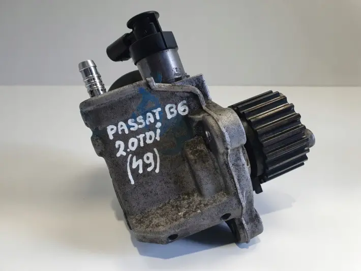 VW Passat B6 2.0 TDI POMPA WTRYSKOWA paliwa 0445010507
