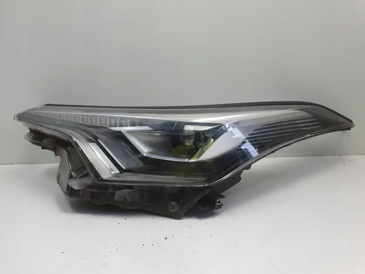 Toyota CHR C-HR PRZEDNIA LAMPA LEWA lewy przód FULL LED 81160-F4071-00