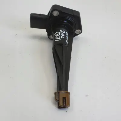 BMW F20 F30 2.0 D CZUJNIK POZIOMU OLEJU 8608781