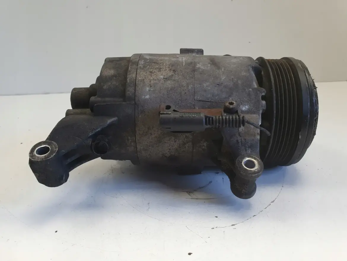 Mini One R50 R53 1.6 16V SPRĘŻARKA KLIMATYZACJI 01139014