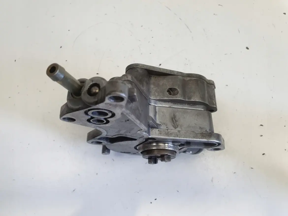 Audi A4 B5 B6 B7 A6 C5 1.9 TDI POMPA VACUM wakum 038145209A