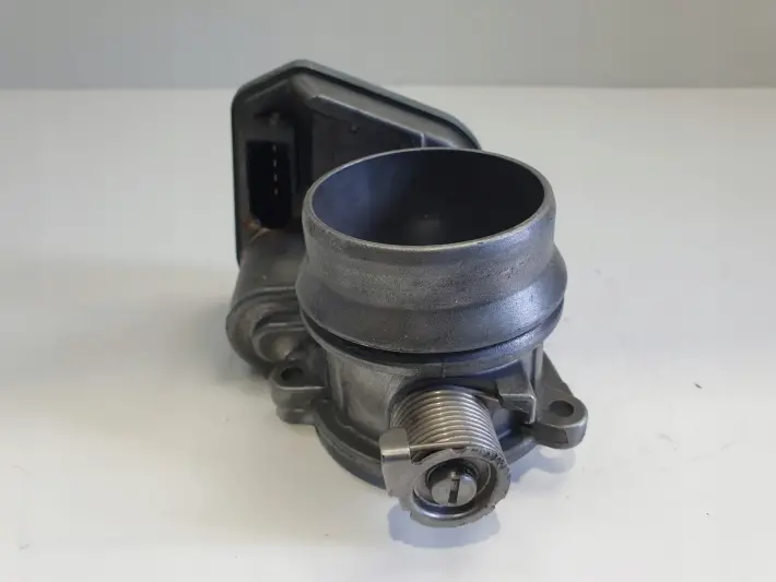 BMW E87 E90 E91 2.0 D N47 PRZEPUSTNICA 780437301