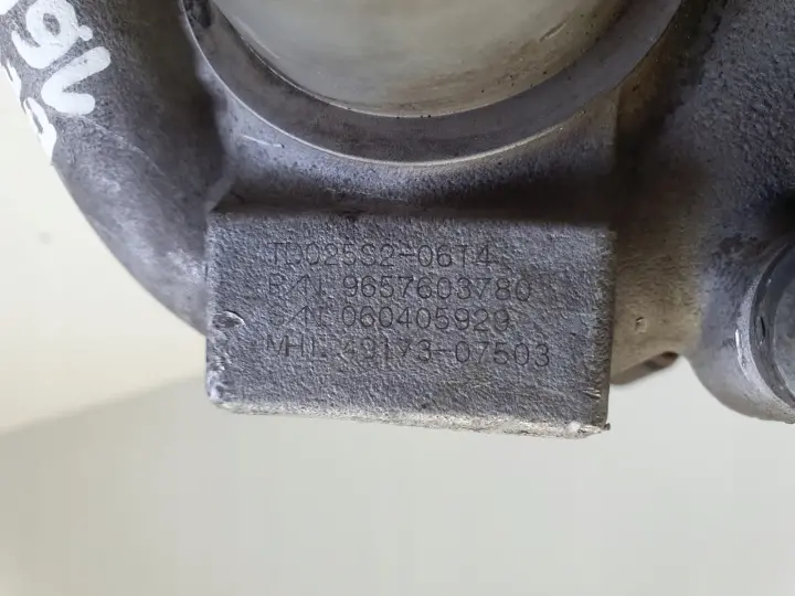 Citroen Berlingo II 1.6 HDI TURBOSPRĘŻARKA turbo 9657603780