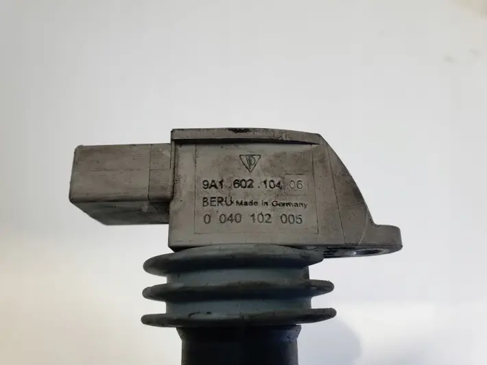 d9a8e040cdadf0bdd65b75ef72926c0b
