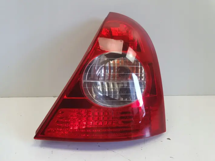 Renault Clio II lift 01-12r TYLNA LAMPA PRAWA prawy tył pasażera X65PH2