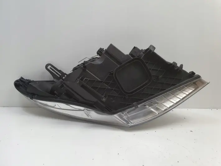 Renault Megane III 08-12r PRZEDNIA LAMPA LEWA lewy przód 260600017R