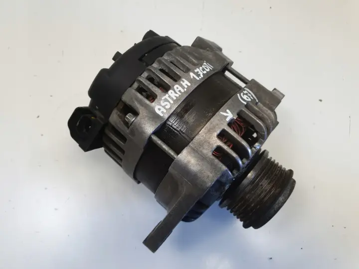 Opel Astra H lift 1.7 CDTI ALTERNATOR 100A 13500186