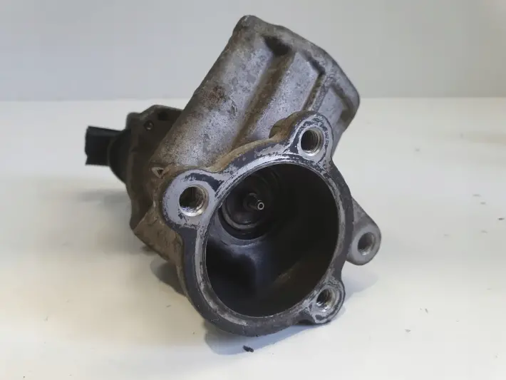 Opel Corsa D 1.3 CDTI ZAWÓR EGR