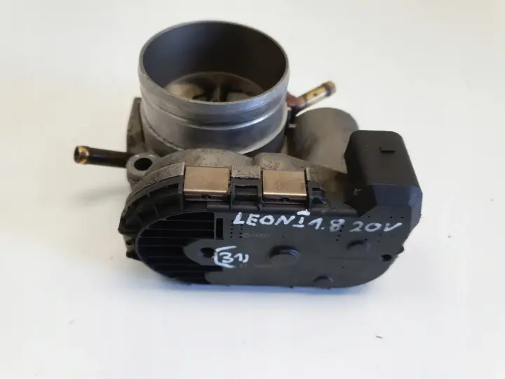 Seat Leon I 1.8 20V PRZEPUSTNICA 0280750026 06A133062F