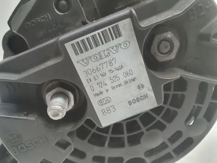 Volvo S80 II V70 III 2.4 D5 ALTERNATOR 30667787