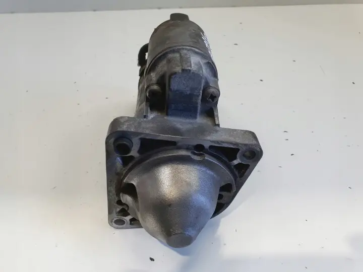 Opel Vectra C 1.9 CDTI ROZRUSZNIK 55352882 M001T30171
