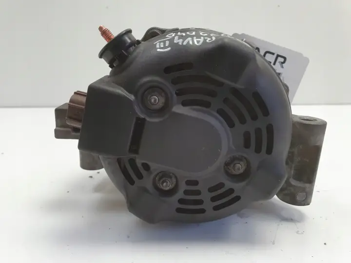 Toyota RAV4 RAV-4 III 2.2 D4D ALTERNATOR