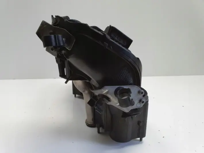 BMW E87 E90 2.0 D KOLEKTOR SSĄCY 7797384