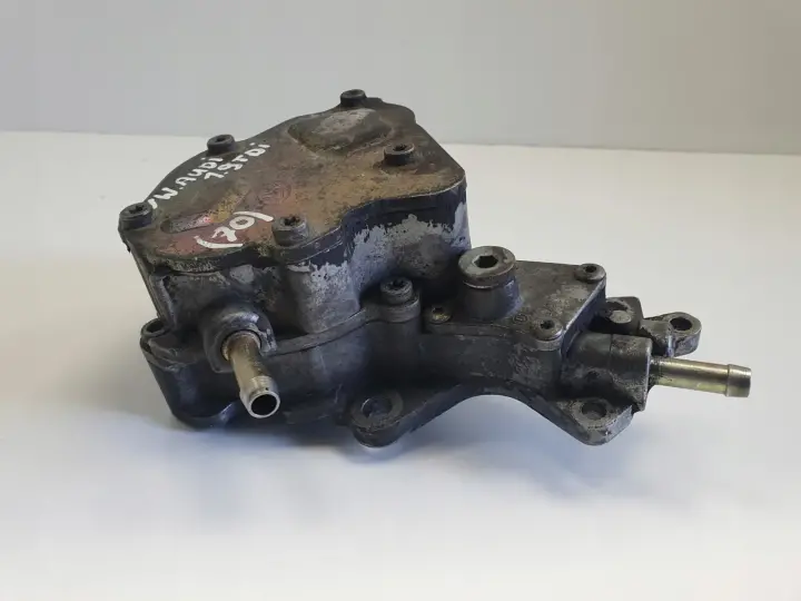 Audi A3 8L Golf IV 1.9 TDI POMPA VACUM wakum LUK 038145209A