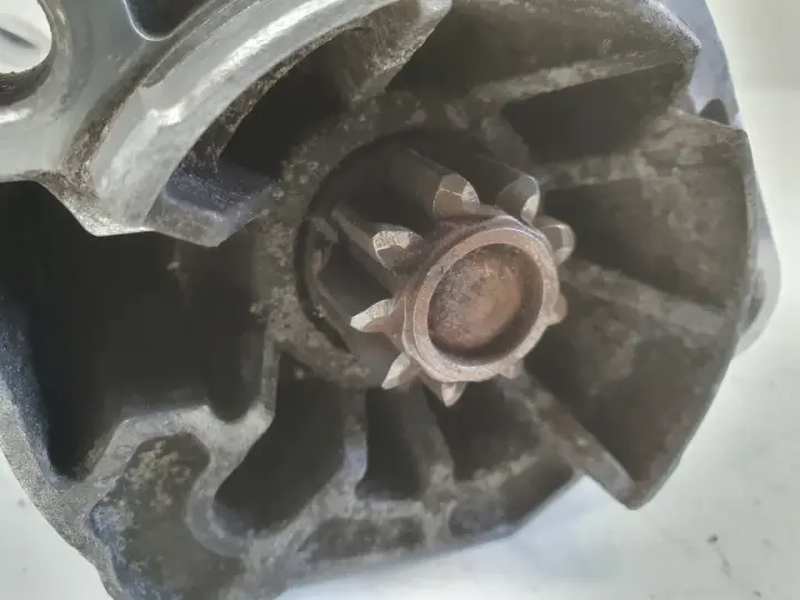 Seat Exeo 2.0 TFSI ROZRUSZNIK valeo 06D911023A D6GS19