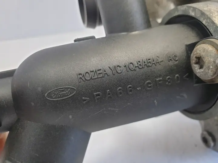 Ford Transit MK6 2.4 TDDI POMPA WODY YC1Q-8A544-AC