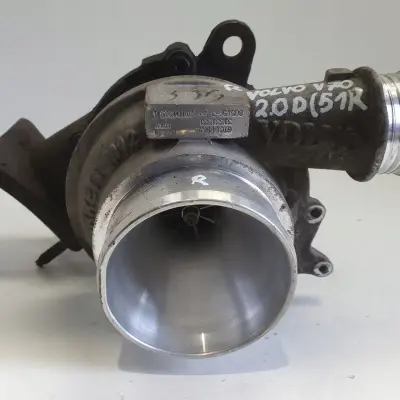 Volvo V70 III 2.0 D3 TURBOSPRĘŻARKA turbo 31331331