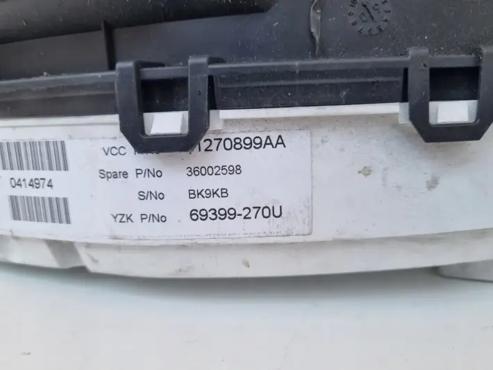 Volvo S80 II V70 III XC70 II 2.4 D5 LICZNIK ZEGARY Europa diesel 31270899AA