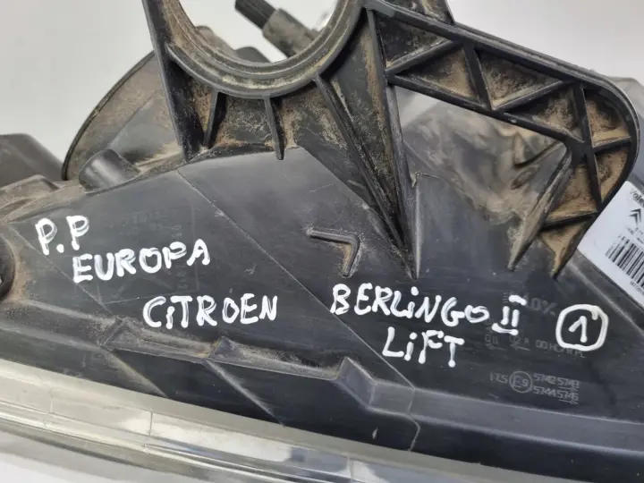 Citroen Berlingo Peugeot Partner III LIFT PRZEDNIA LAMPA PRAWA prawy przód