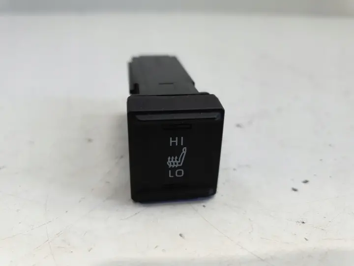 dc40ecd426421648347808442a080696