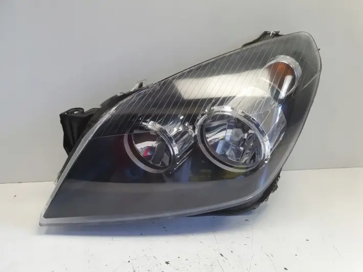 Opel Astra H III PRZEDNIA LAMPA LEWA lewy przód anglik Ciemny klosz Depo