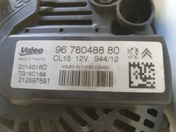 Citroen C3 II 1.6 HDi ALTERNATOR Valeo 9678048880 CL15