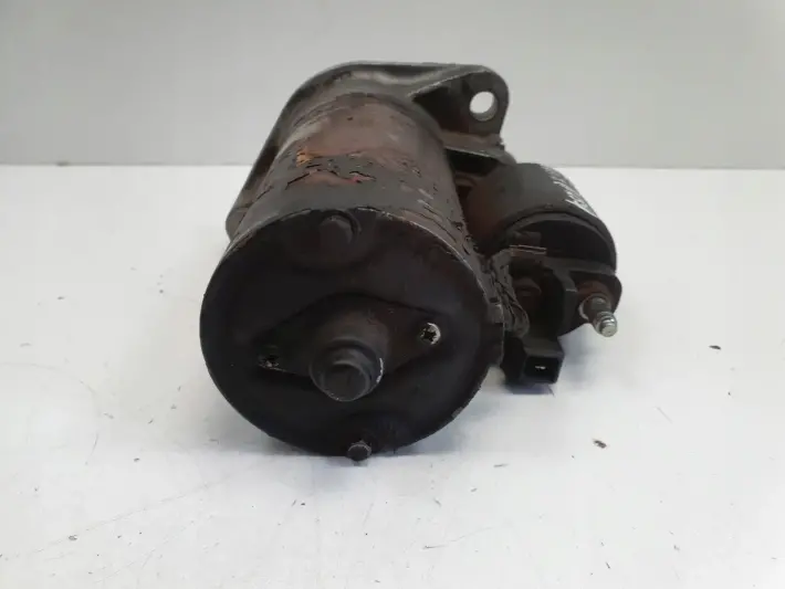 VW Bora 2.3 V5 ROZRUSZNIK 0001125009 bosch