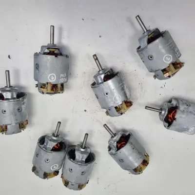 Audi A4 B6 A6 C5 VW Passat B5 WENTYLATOR OGRZEWANIA silniczek 0130111189
