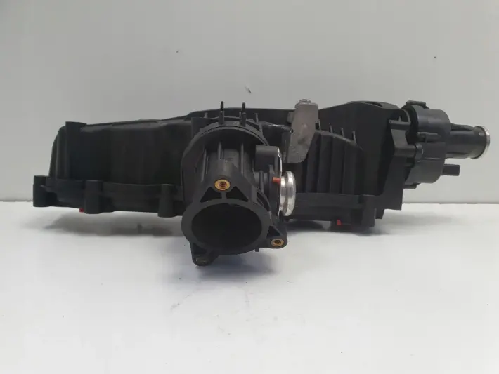 Audi A3 II 8P 1.6 TDI KOLEKTOR SSĄCY nastawnik 03L129711B