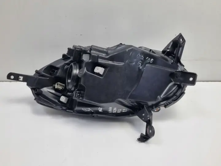 Nissan Micra K12 03-10r PRZEDNIA LAMPA PRAWA PRAWY PRZÓD 26060BG00B