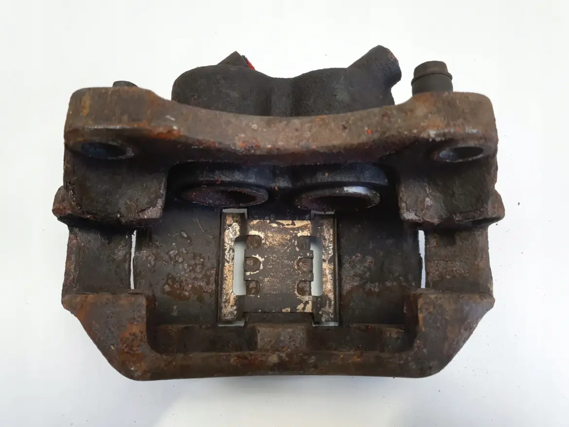 Renault Master III PRZEDNI ZACISK HAMULCOWY prawy przód PASAŻERA