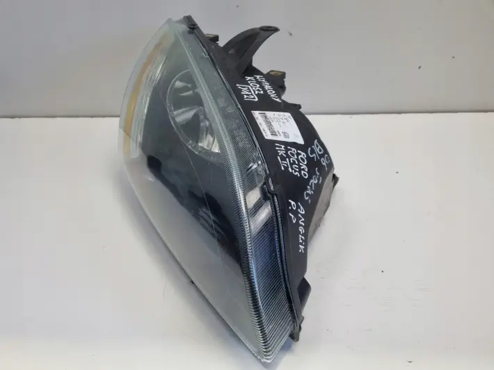 Ford Focus MK2 04-11r PRZEDNIA LAMPA PRAWA PRAWY PRZÓD 4M51-13W029-KC