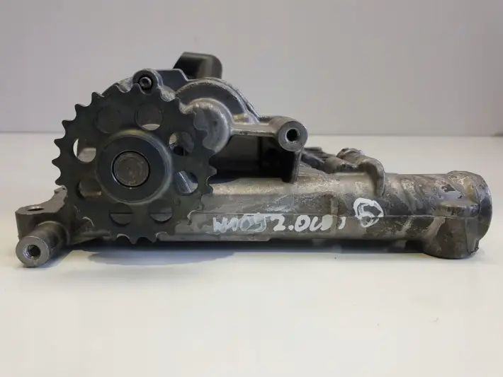 Mercedes W169 2.0 CDI POMPA OLEJU OSŁONA WAŁU