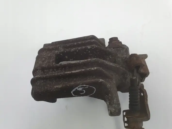 VW Golf IV Bora Audi A3 LEWY ZACISK HAMULCOWY tył kierowcy Lucas