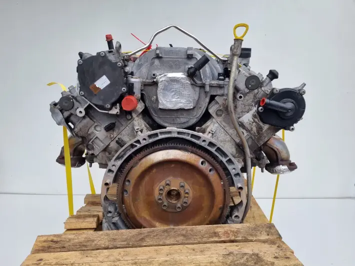 SILNIK KOMPLET Mercedes W204 3.0 V6 231KM 272947 272.947
